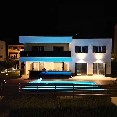 شقة Tijara With Shared Pool