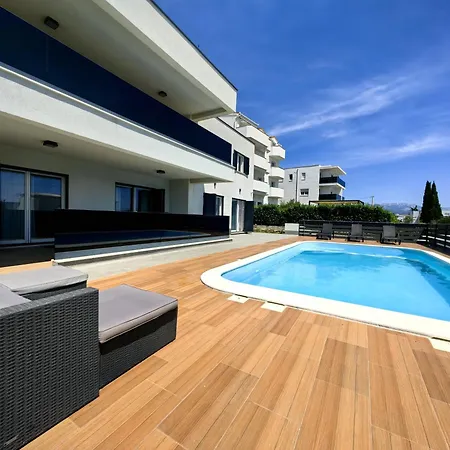 Tijara With Shared Pool